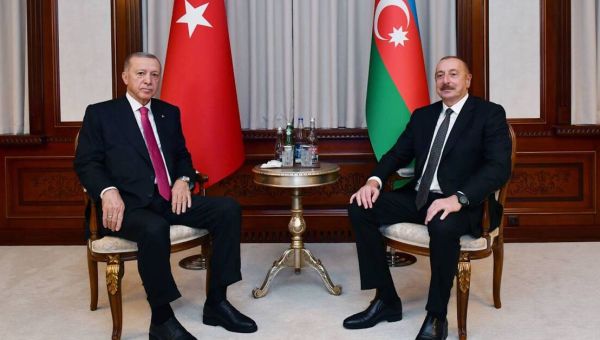Turkey’s Erdogan meets Azerbaijan’s Aliyev as Armenians flee Nagorno-Karabakh