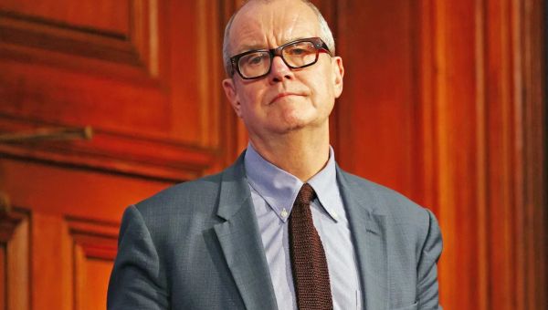 Sir Patrick Vallance calls for net zero to have immediacy of search for Covid vaccine