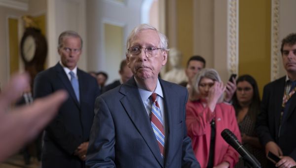WATCH: Sen. McConnell Freezes (Again) During Press Conference