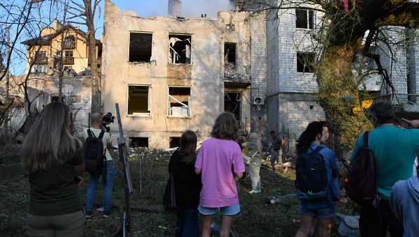 NATO member Poland scrambles jets as Russia attacks western Ukraine