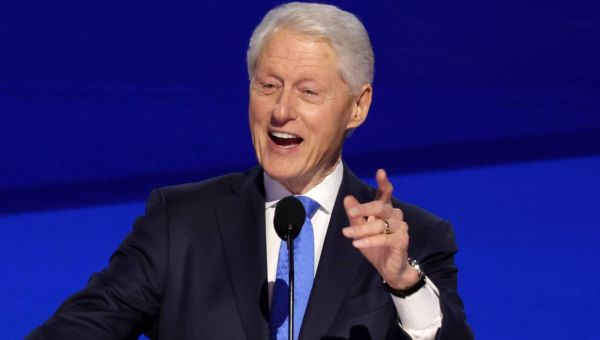 Bill Clinton Released From Hospital, Wishes Everyone a ‘Healthy Holiday Season’