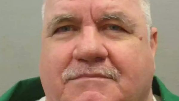 Death row inmate killed by three-man firing squad after requesting the rare execution method not used for 15 years