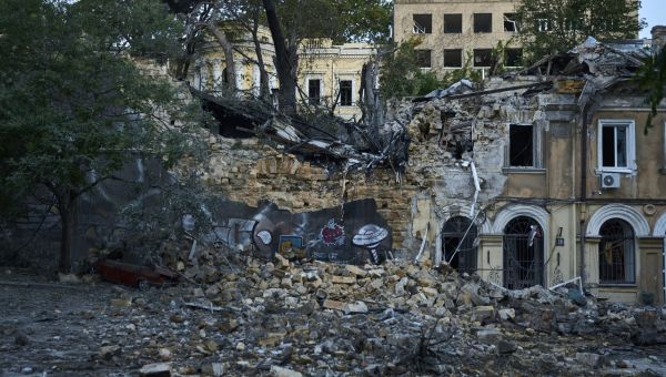 Nearly 30 Ships Drop Anchor Near Ukraine’s Crucial Izmail Port After Russian Air Strikes