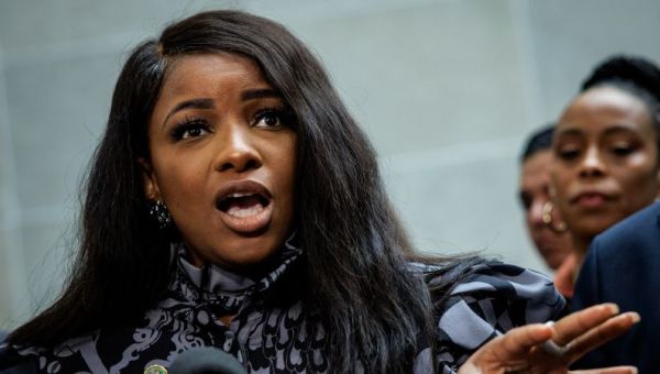 Crockett slams Greene as 'racist' following contentious House committee meeting