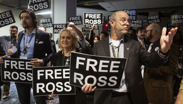 Trump booed and jeered at Libertarian National Convention