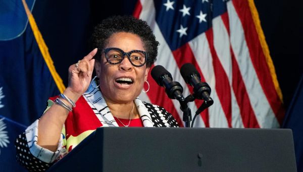 HUD Secretary Marcia Fudge announces retirement, plans return to Northeast Ohio