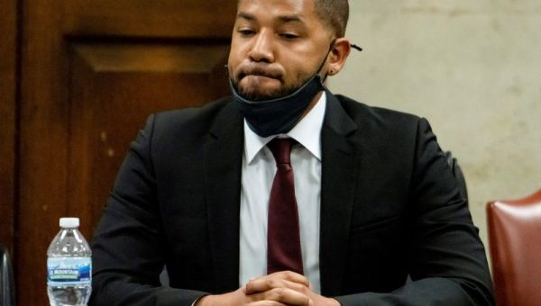 Illinois top court reverses actor Smollett's false hate crime report conviction