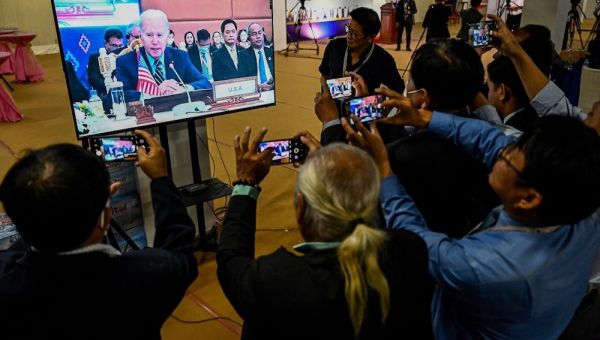 Cambodia: Statement of civil society groups on World Press Freedom Day – IFEX