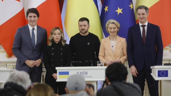 Trudeau announces $3 billion aid package during visit to Kyiv