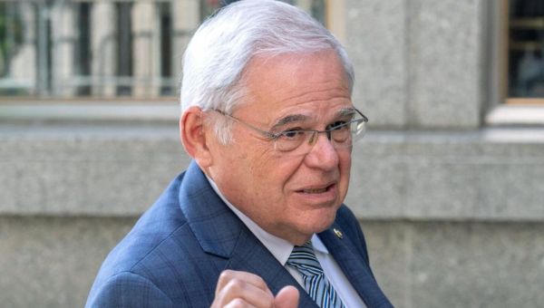 Closing arguments begin in Sen. Bob Menendez’s bribery trial