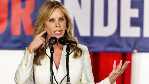 Cheryl Hines’ speech for RFK Jr. slammed: “Worst acting she’s ever done”