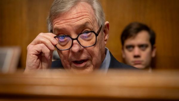 Editorial: U.S. Sen. Dick Durbin left stage with no huffing or puffing