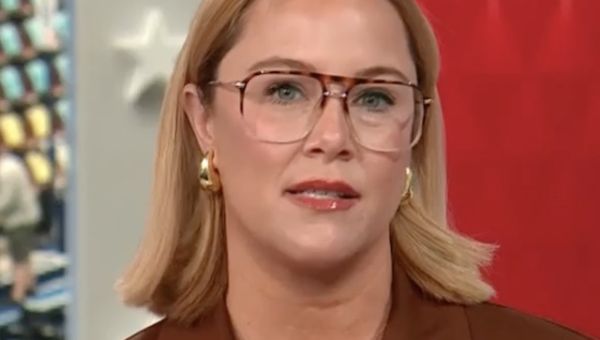 S.E. Cupp: Bill Clinton Is a ‘Bad Look’ for Democrats, ‘Quit’ Him