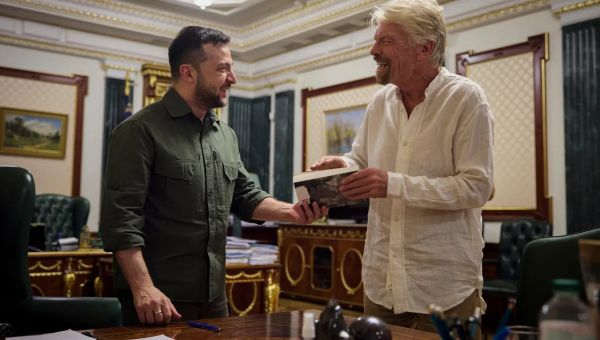Richard Branson pledges to help rebuild Ukraine’s shattered aerospace industry