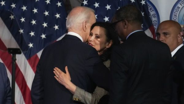 CNN Applauded Over Hilarious Move Made During Gretchen Whitmer's Interview on Biden's Decline
