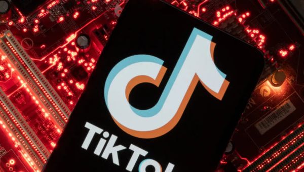 Canada is reportedly banning TikTok from government-issued devices | Engadget
