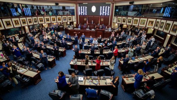 Florida lawmakers rebuke DeSantis, convene own immigration special session