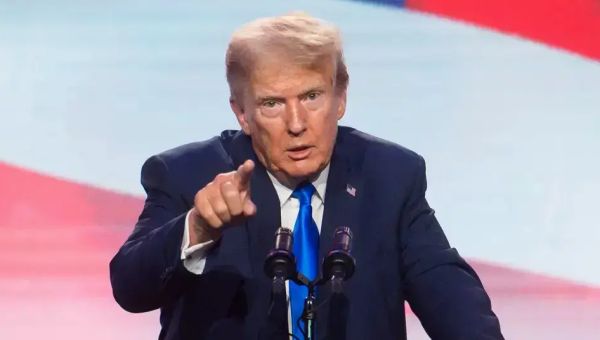 ‘Our Country’s in Big Trouble’: Donald Trump Gives Cryptic Warning Ahead of Supreme Court Ballot Decision