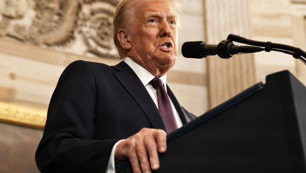 President Trump Blames DEI for American Airlines Crash, Citing His Own ‘Common Sense’ and Scolding CNN’s Kaitlan Collins