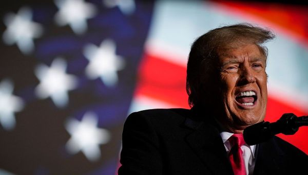 “Pissed off” Trump demands Supreme Court “intercede” after arraignment in Truth Social meltdown