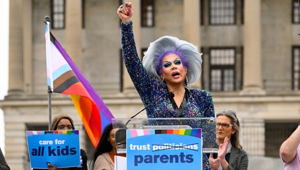 Tennessee law restricting drag shows ‘unconstitutionally vague,’ federal judge rules
