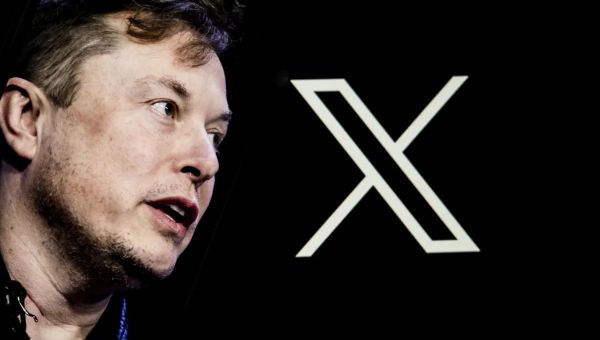 SEC sues Elon Musk, accusing him of withholding info from Twitter investors