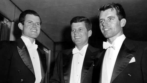 Insider Tells Tucker Carlson That CIA Was Directly Involved in JFK Assassination