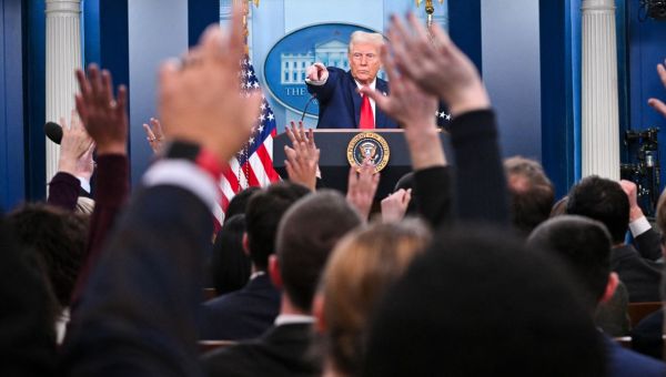 Trump blames diversity, Democrats for DC air tragedy