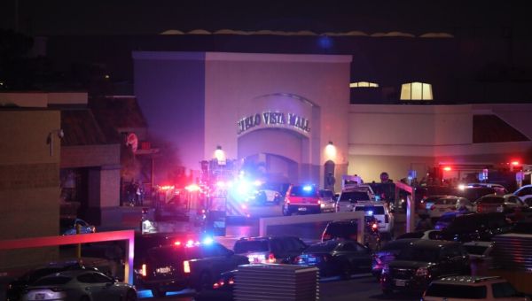 Shooting at El Paso mall leaves at least one dead, three injured | Houston Public Media