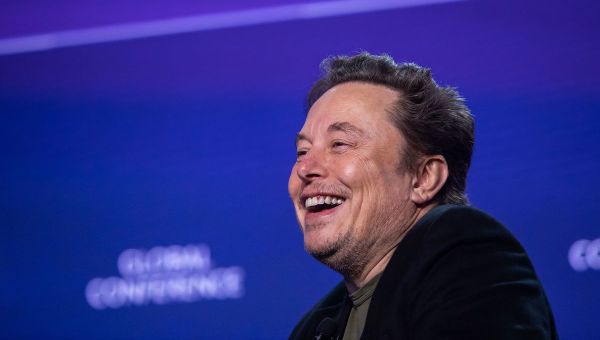 Anti-immigrant crusader Musk illegally overstayed visa when moving to U.S.