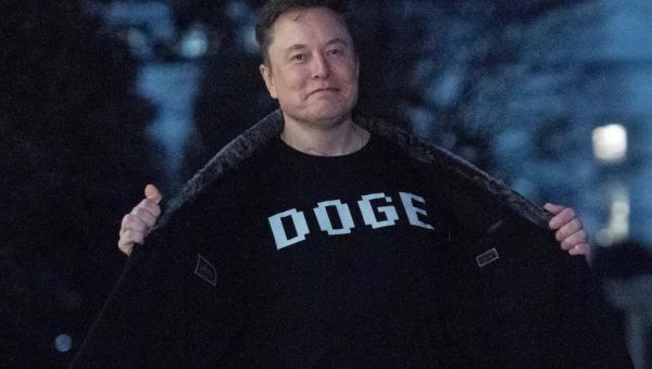 Trump admin asks Supreme Court to stop 'intrusive' discovery in FOIA case against DOGE