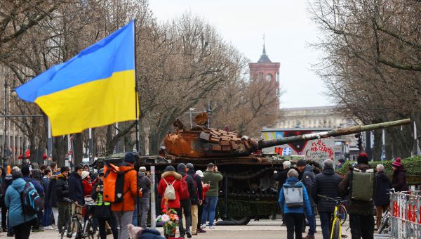 On Landmarks And With Sanctions, Ukraine’s Allies Mark Anniversary