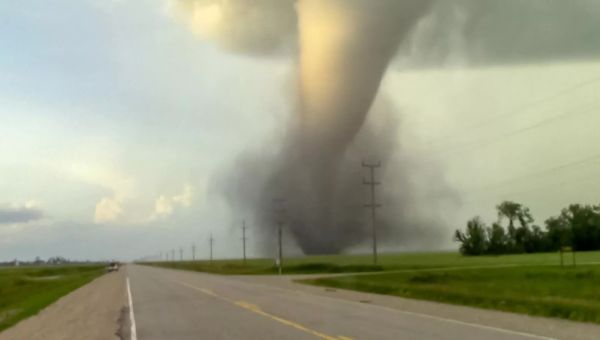 Perryton tornado videos reveal widespread destruction to Texas city