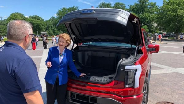 Michigan’s Debbie Stabenow to Retire for 2024
