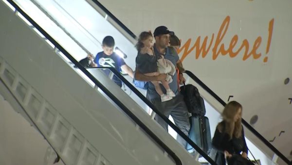 Hundreds of Americans rescued from Project DYNAMO’s Israel mission land at TPA