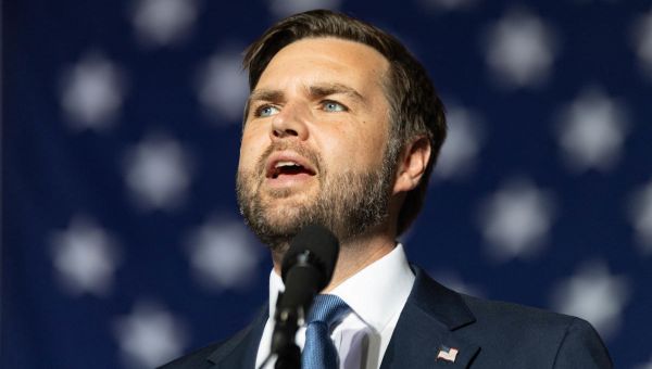 JD Vance left Cincy mini golf course, went home to ‘load all my guns’ after Trump was shot