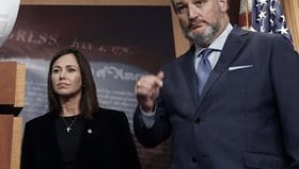 Sens. Cruz, Britt Aim to Protect Legal Access to IVF