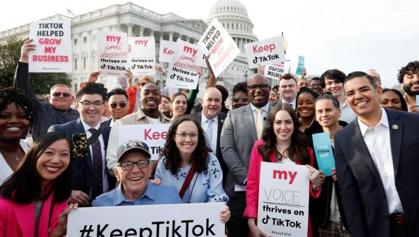 ‘Blatant Censorship’: Critics Blast House Vote for TikTok Ban Bill