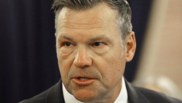 Kansas Attorney General sues to stop trans changes to driver licenses