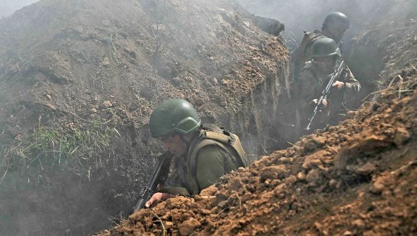 Ukraine-Russia – live: Kyiv blows up key bridge leading to Crimea, Kremlin-backed officials say