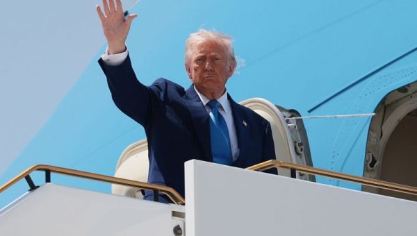 Trump: U.S. To Notify Hundreds Of Countries Of New Tariff Rates -- 'They'll Be Paying To Do Business'