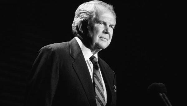 Pat Robertson, conservative evangelist and Christian Coalition founder, dies at 93
