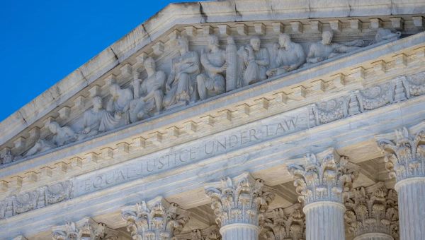 Supreme Court rules against EPA in environmental case, limiting agency’s power over water