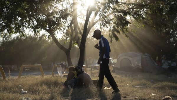 Biden may revive detention of migrant families caught crossing the border illegally