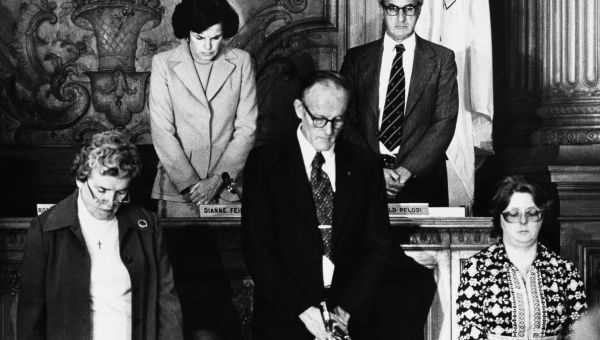 How Harvey Milk’s assassination drove Feinstein’s decades-long push on gun control