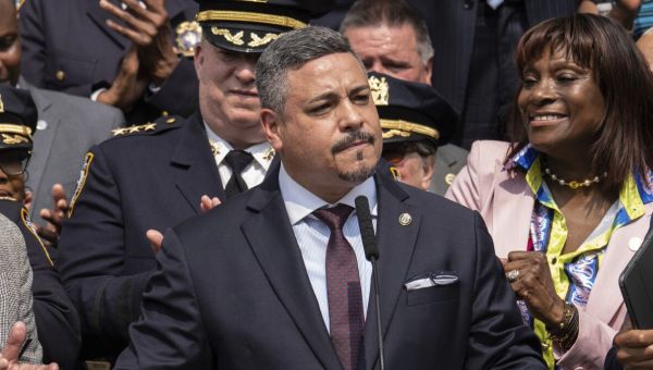 Eric Adams appoints new commissioner to take over New York Police Department