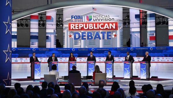 5 Things podcast: GOP debate, possible government shutdown, firing of Mel Tucker and more.