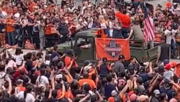 Ted Cruz booed at Houston Astros victory parade, hit with beer can: Video