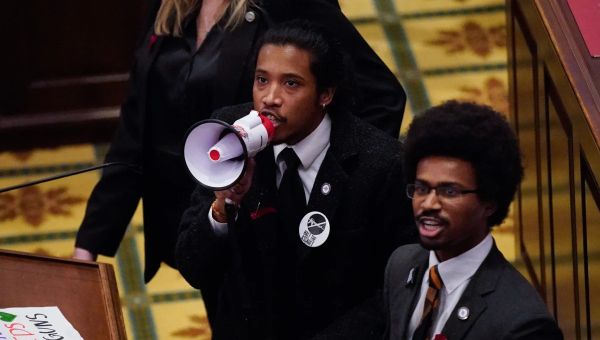 Shelby County could reappoint Justin Pearson after expulsion from TN House