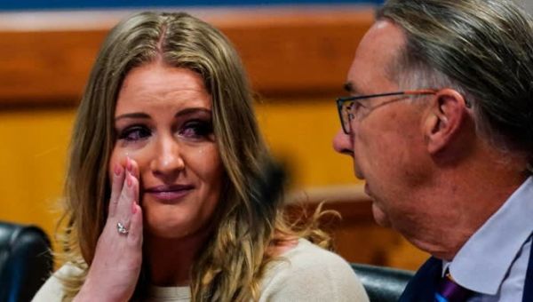 Trump lawyer Jenna Ellis pleads guilty in 2020 election case